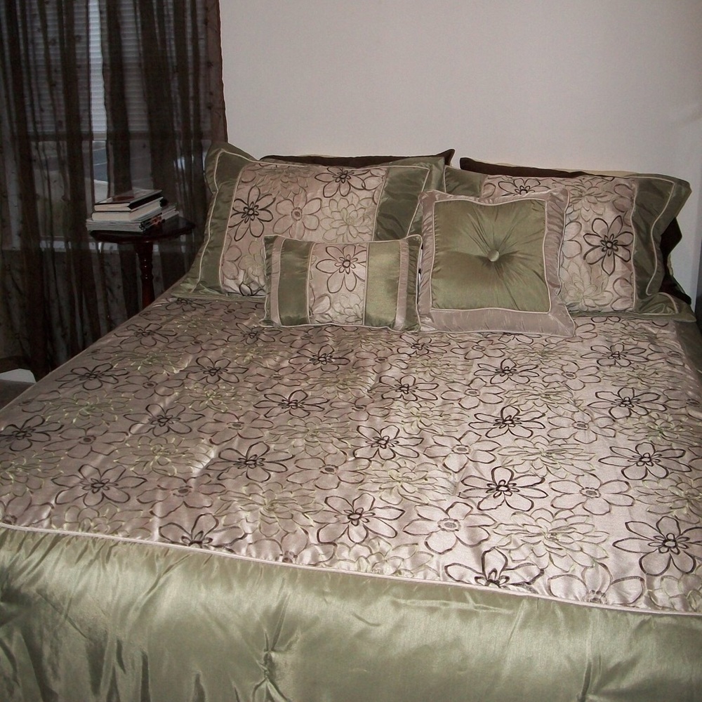 Comforter set